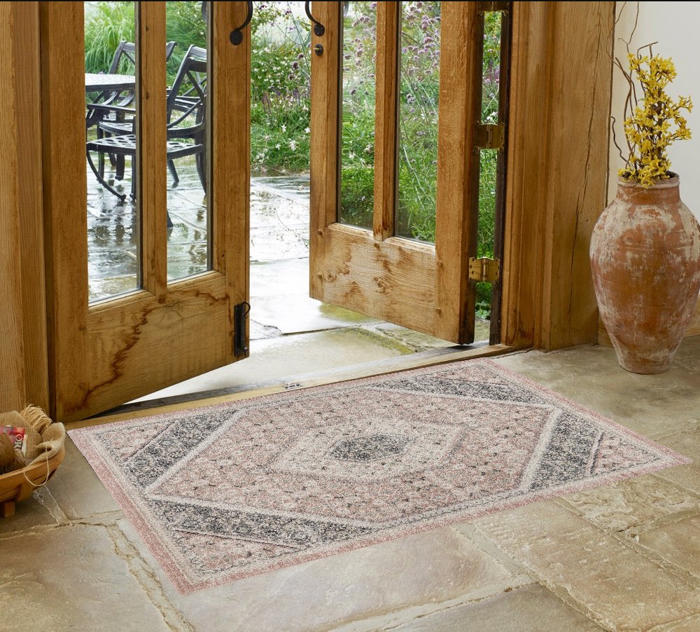 2' X 3' Pink and Cream Medallion Area Rug