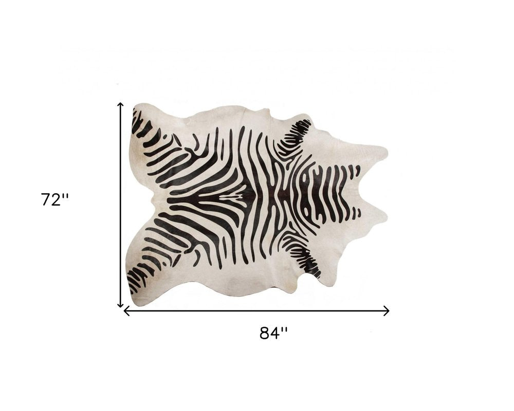 6' X 7' Black Cowhide Area Rug