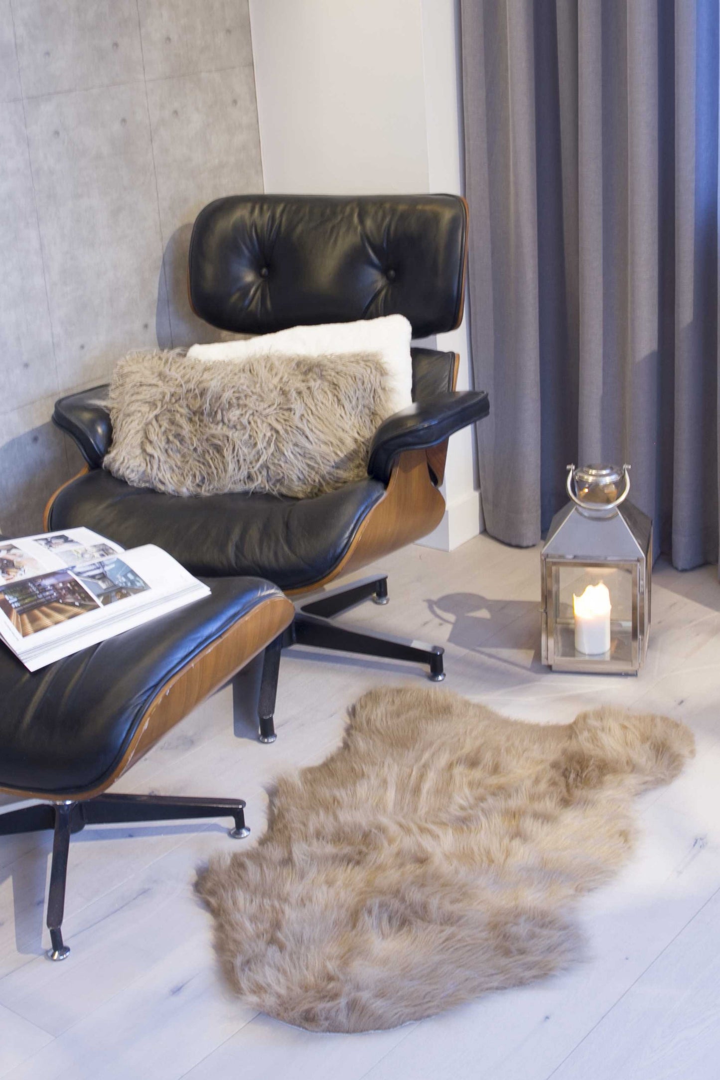 2' X 3' Black Faux Sheepskin Animal Print Washable Area Rug