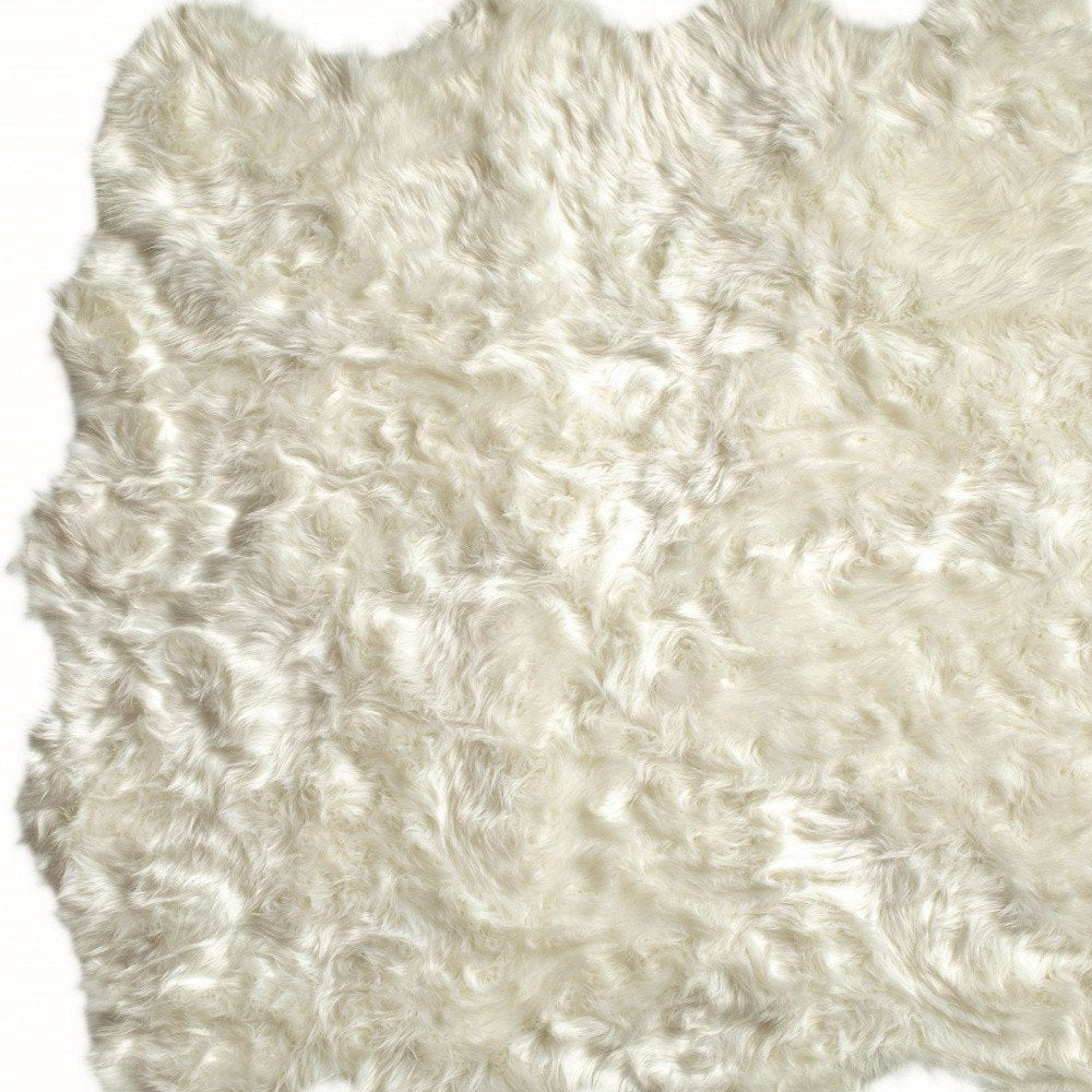 6' X 6' Off White Faux Fur Area Rug