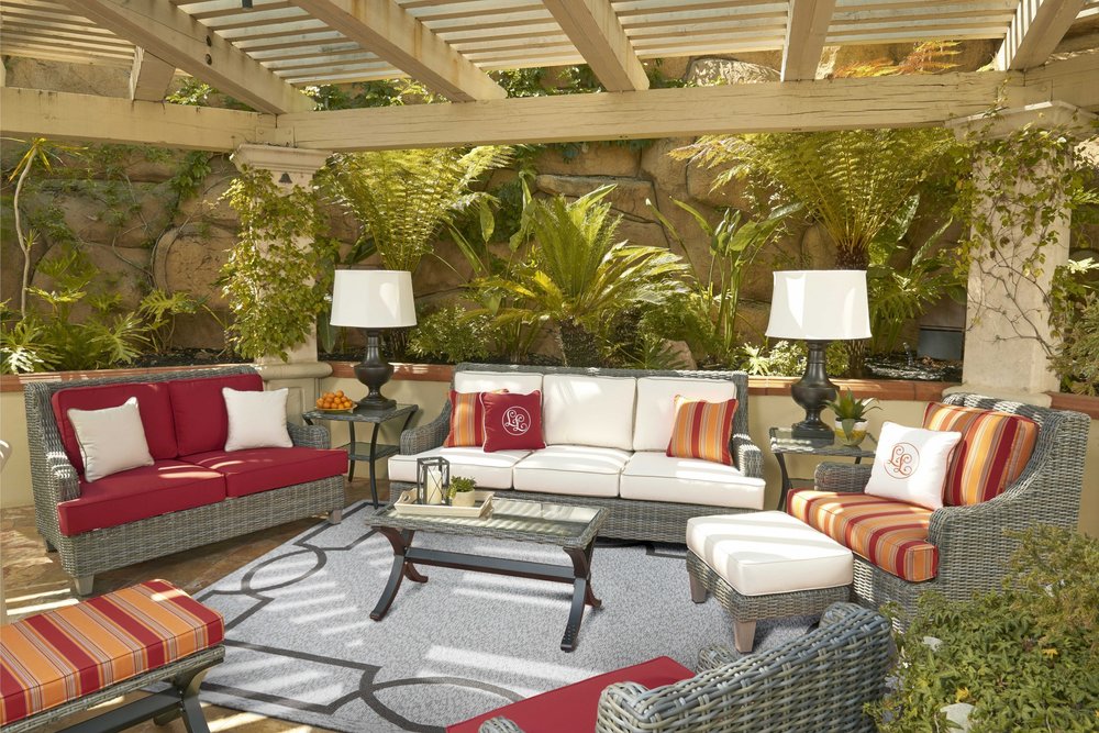 7' X 7' Oatmeal Ivory Geometric Hand Hooked Area Rug