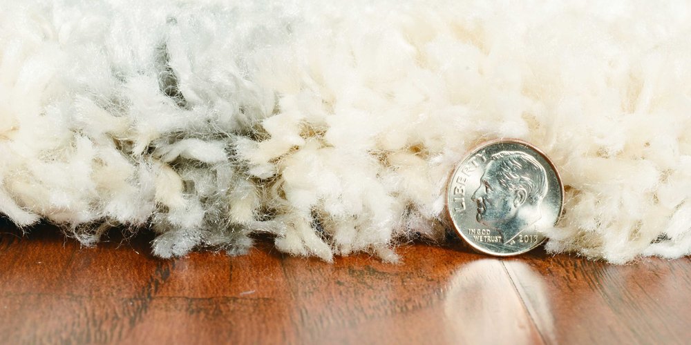 4' X 6' Ivory And Gray Geometric Distressed Area Rug