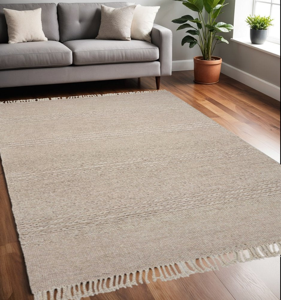 7' X 9' Beige Wool Hand Woven Area Rug