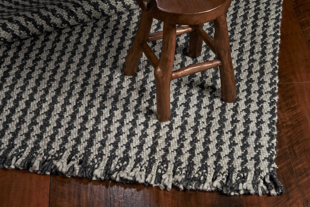 3' X 5' Gray And Light Gray Wool Houndstooth Hand Woven Area Rug