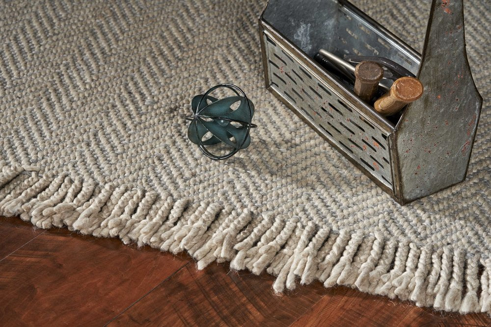8' X 10' Beige And Gray Wool Chevron Hand Woven Area Rug With Fringe
