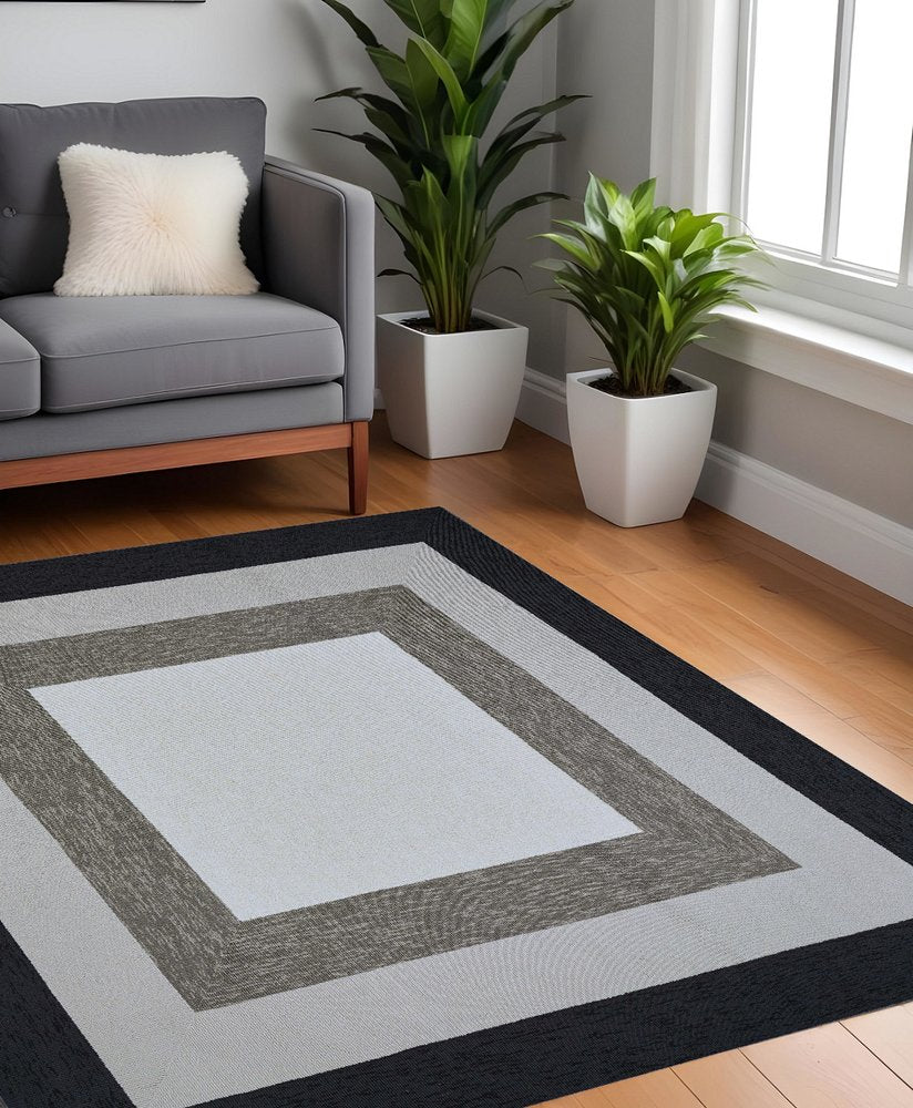 2' X 3' Black And Gray Geometric Hand Hooked Area Rug