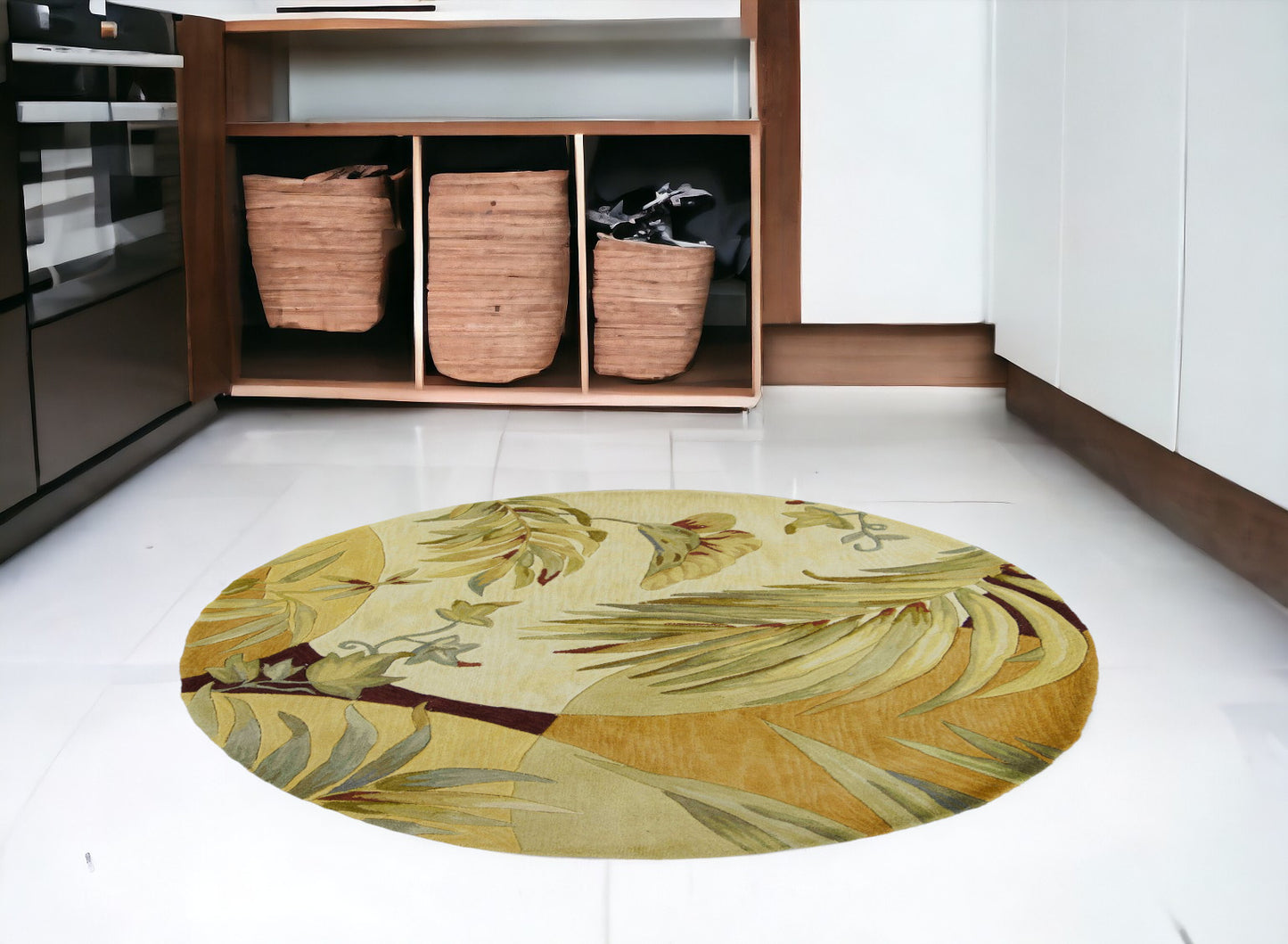 4' X 6' Coral Green And Ivory Wool Tropical Botanical Hand Tufted Area Rug