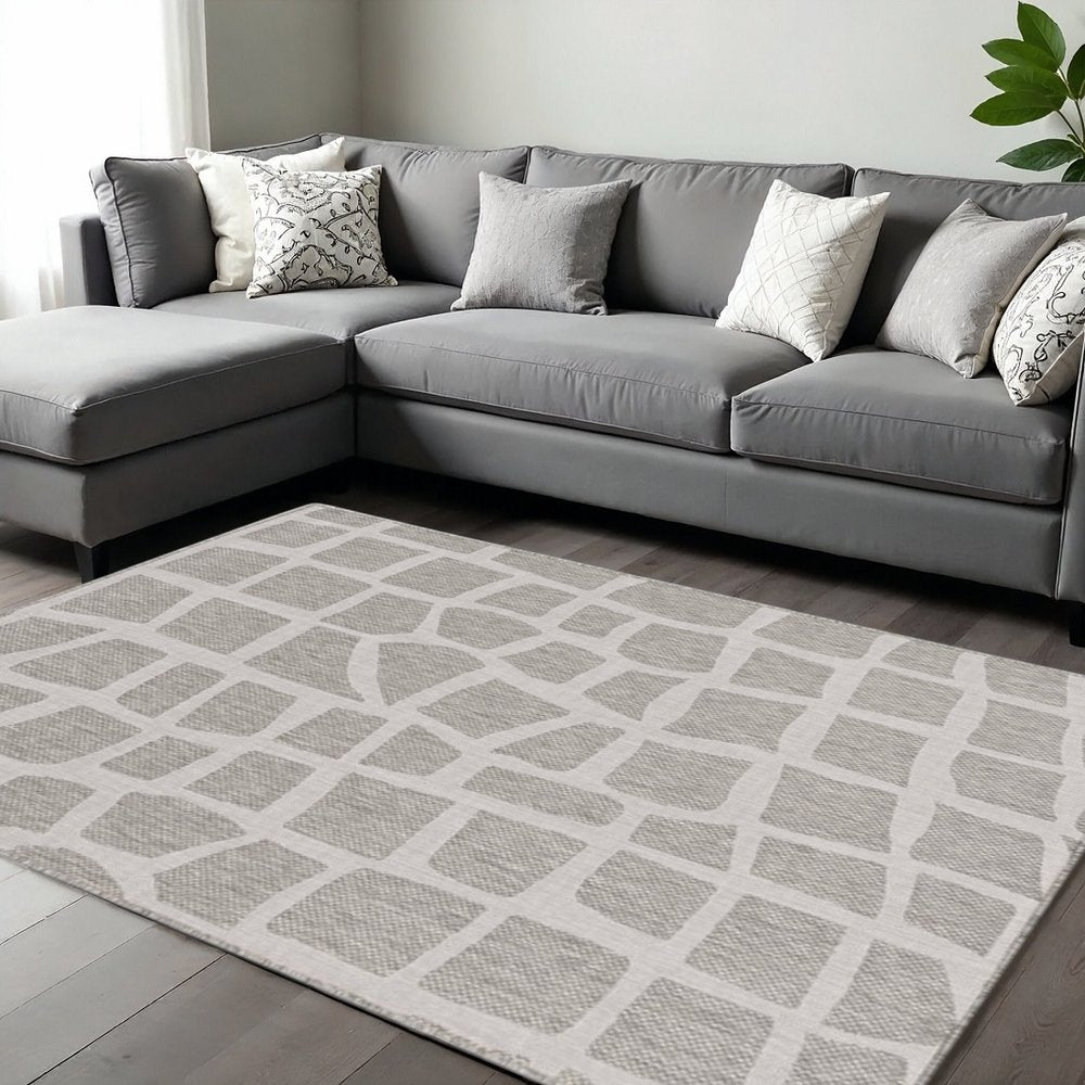 8' X 11' Gray And Ivory Cobblestone Area Rug