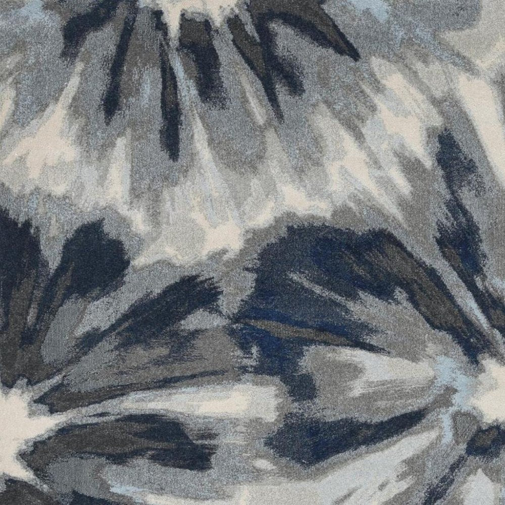 5' X 8' Ivory And Blue Floral Area Rug