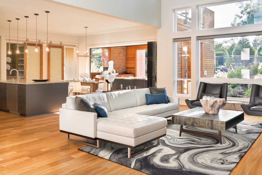 5' X 8' Ivory Black And Gray Abstract Area Rug