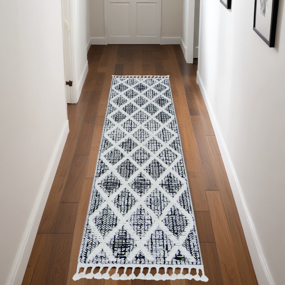 8' X 11' Cream And Charcoal Geometric Area Rug