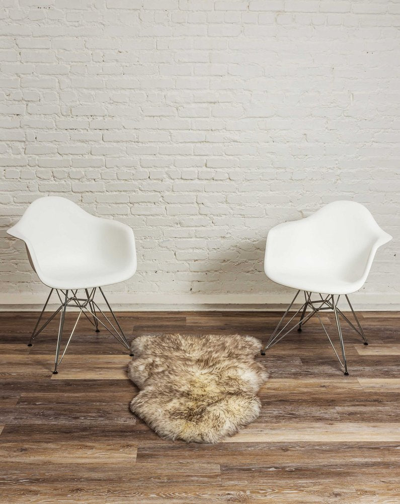 2' X 3' Cream Shag Area Rug