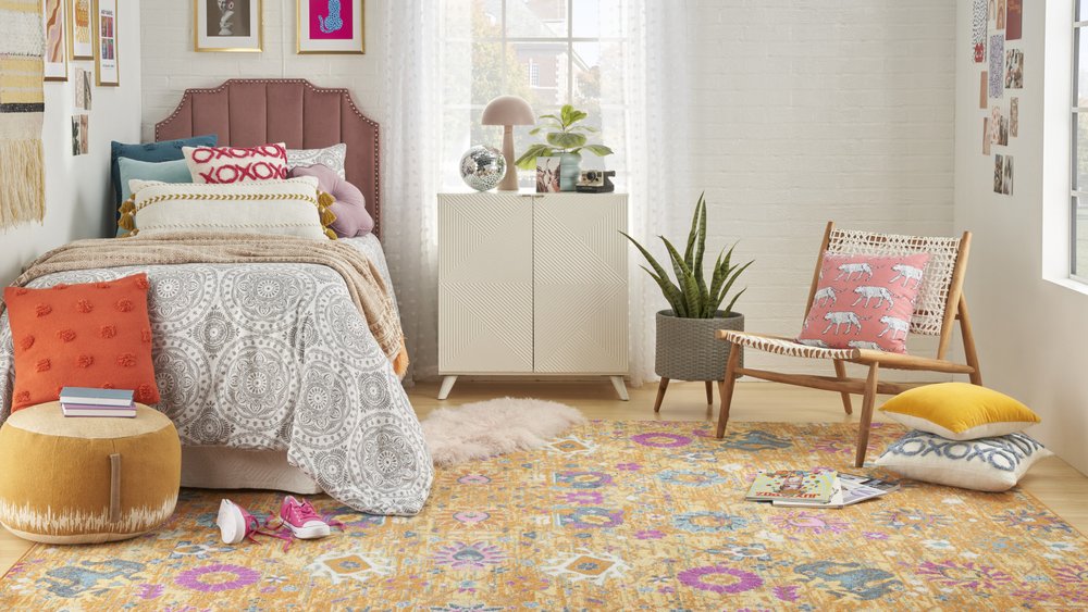 7' X 10' Blue And Orange Floral Distressed Area Rug