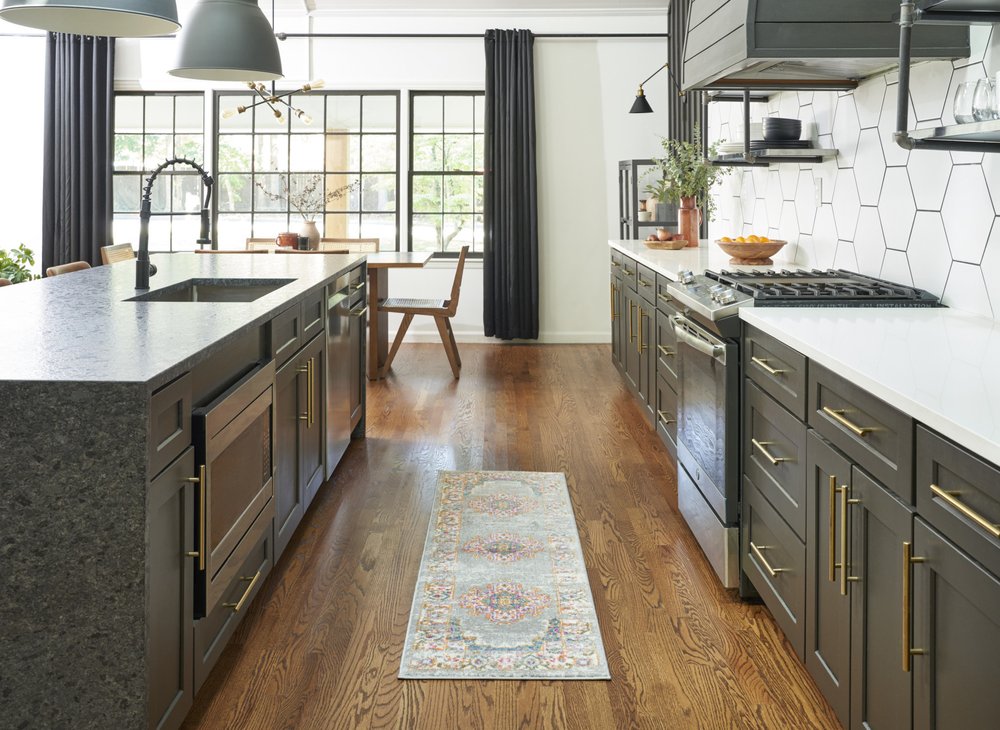 10' Gray And Gold Medallion Distressed Runner Rug