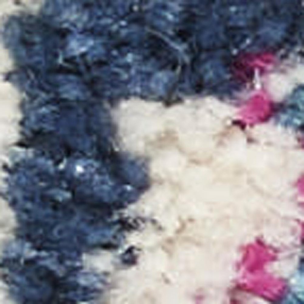 2' X 3' Gray And Ivory Medallion Area Rug