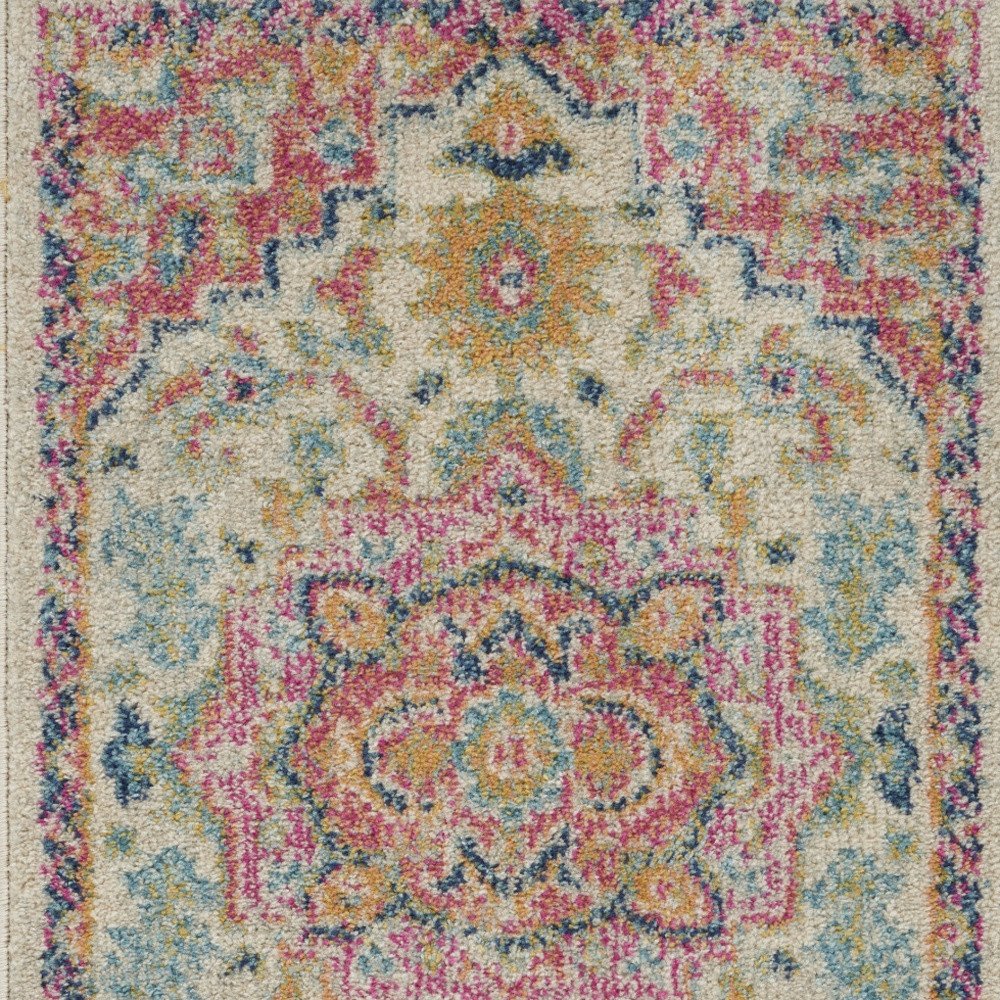 5' X 7' Pink And Ivory Southwestern Distressed Area Rug