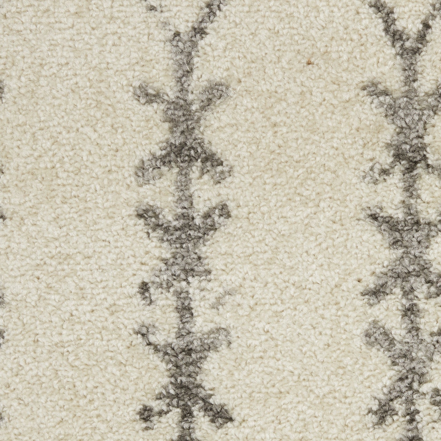 5' X 7' Gray And Ivory Geometric Distressed Area Rug