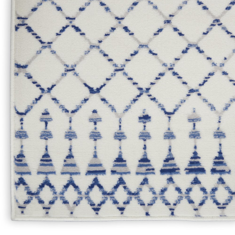4' X 6' Ivory And Blue Geometric Area Rug