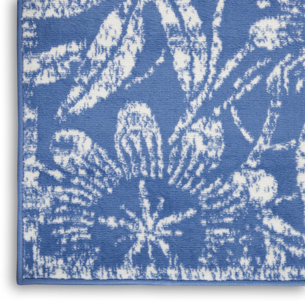 4' X 6' Blue And Ivory Floral Vines Distressed Area Rug