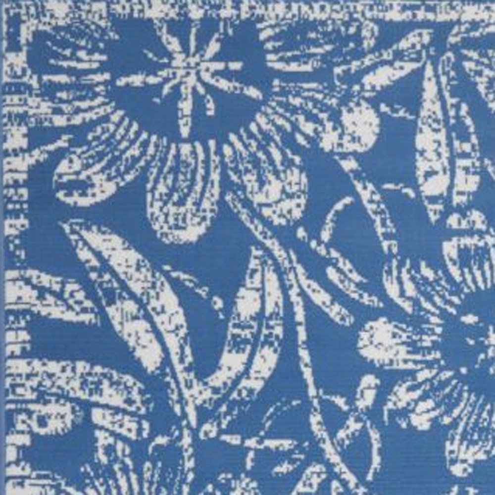 4' X 6' Blue And Ivory Floral Vines Distressed Area Rug