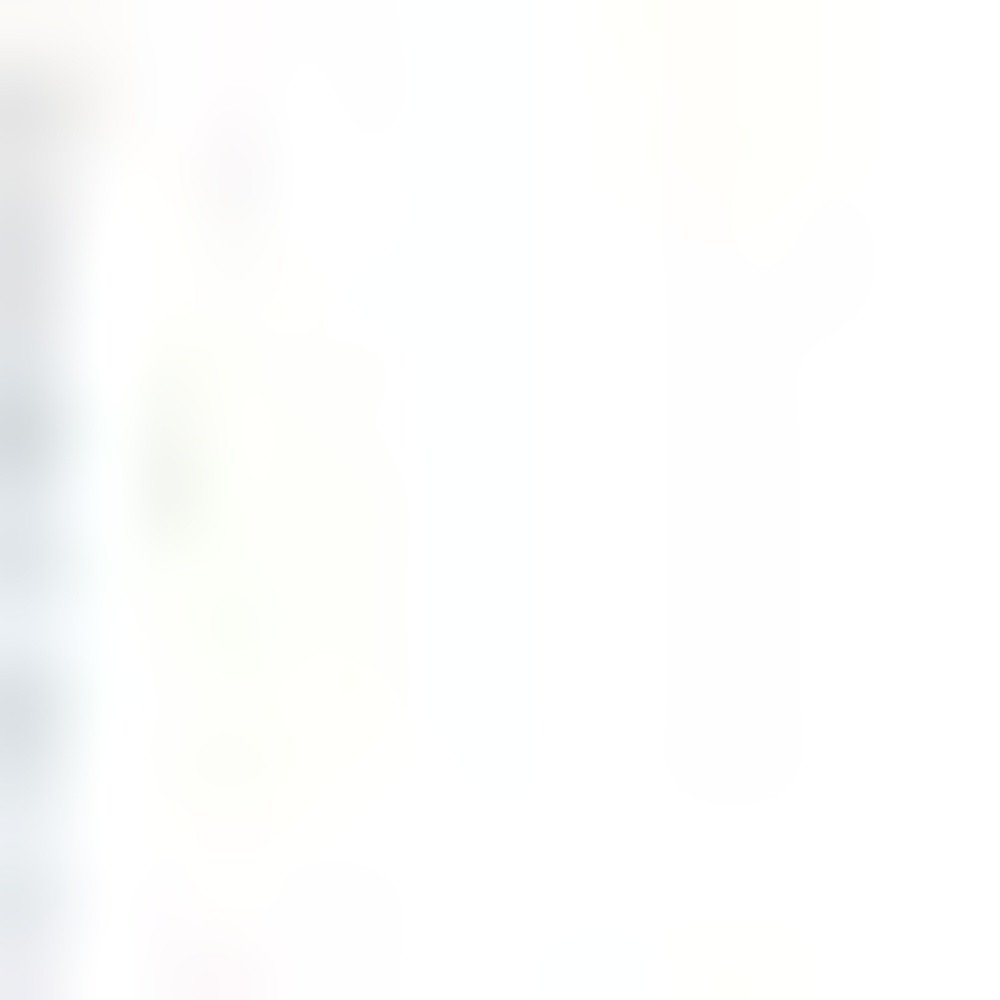 5' X 7' Ivory And Blue Medallion Area Rug