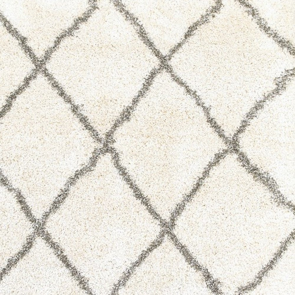 8' X 11' Ivory And Gray Geometric Lattice Area Rug