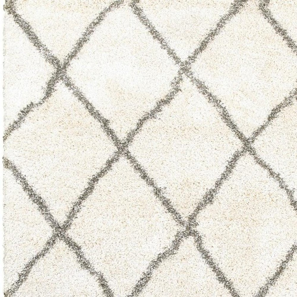 8' X 11' Ivory And Gray Geometric Lattice Area Rug