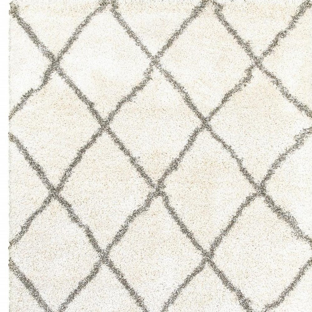 8' X 11' Ivory And Gray Geometric Lattice Area Rug