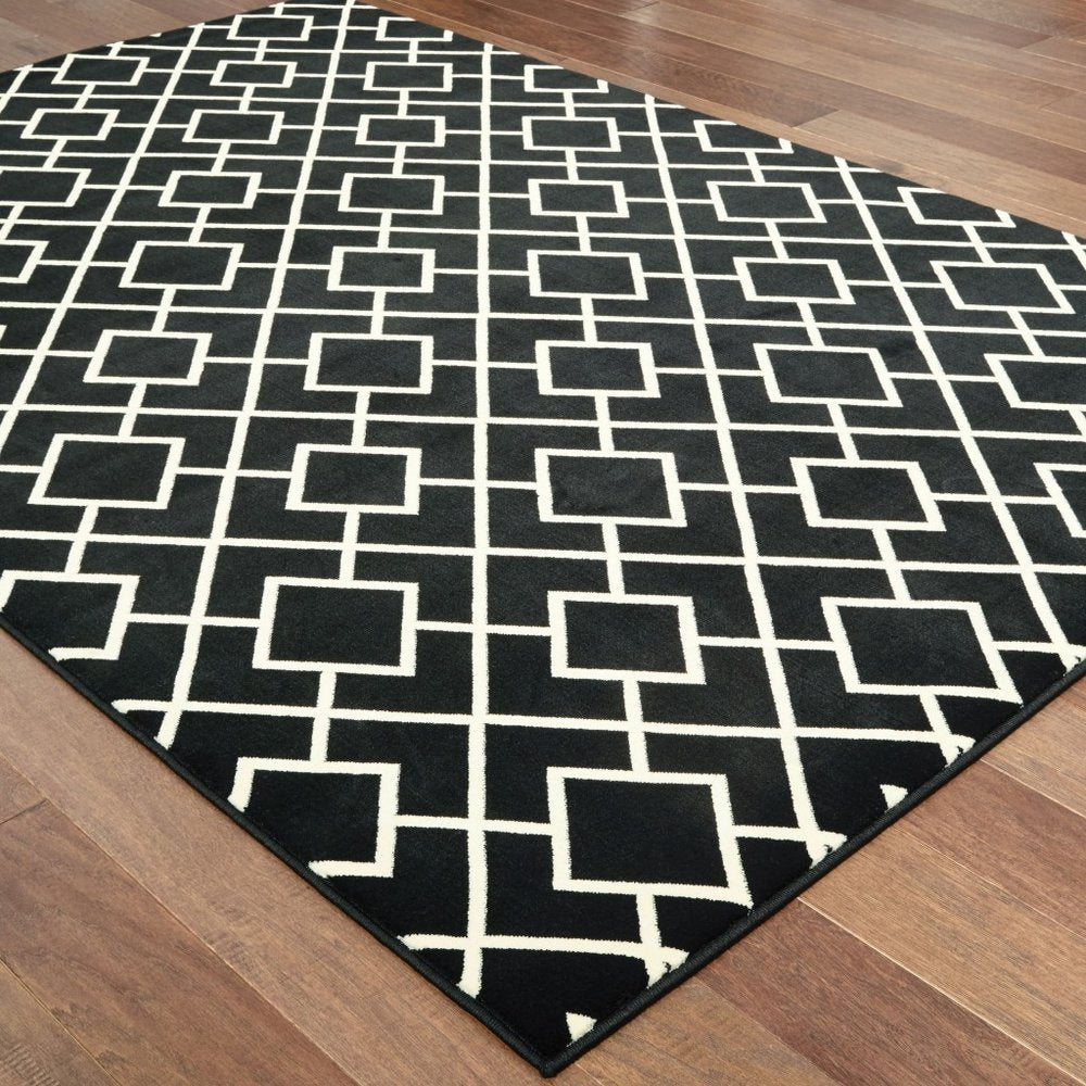 10' X 13' Black And Ivory Diamond Area Rug