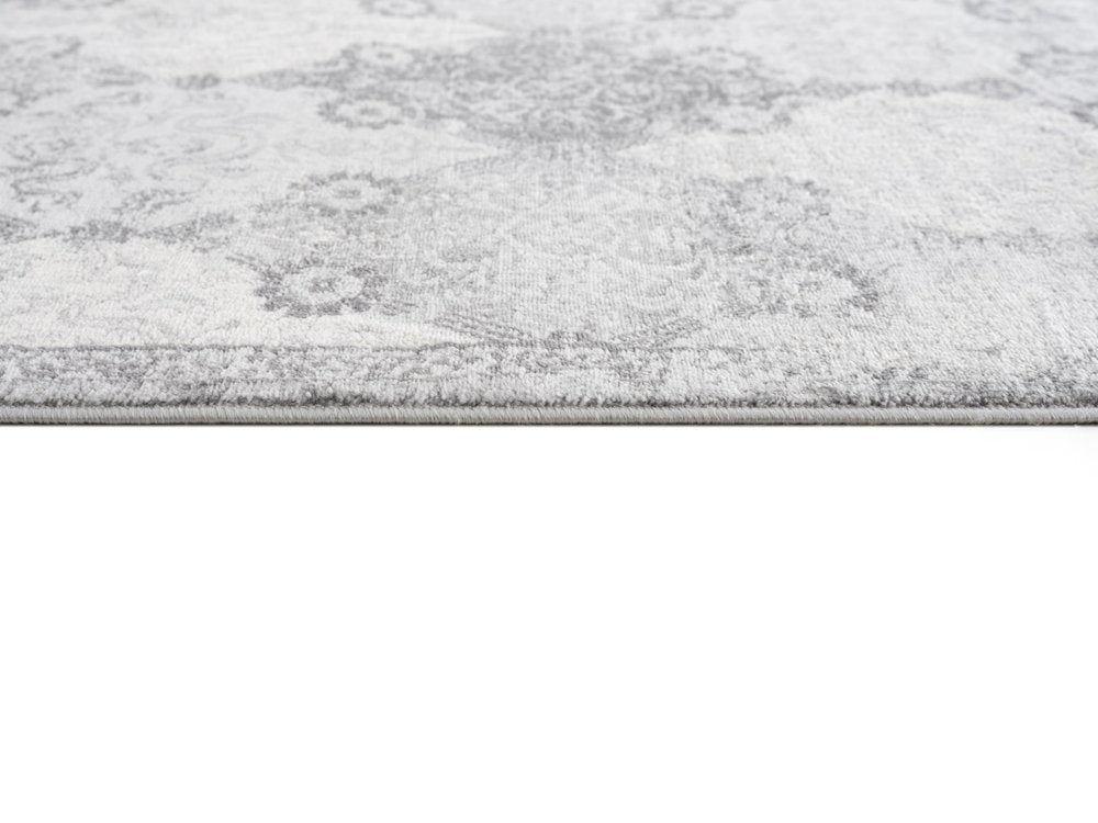 4' X 6' Gray Distressed Trellis Pattern Area Rug