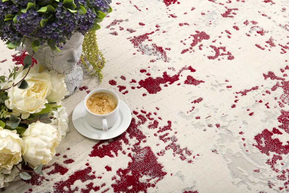 5' X 7' Gray And Red Abstract Distressed Area Rug