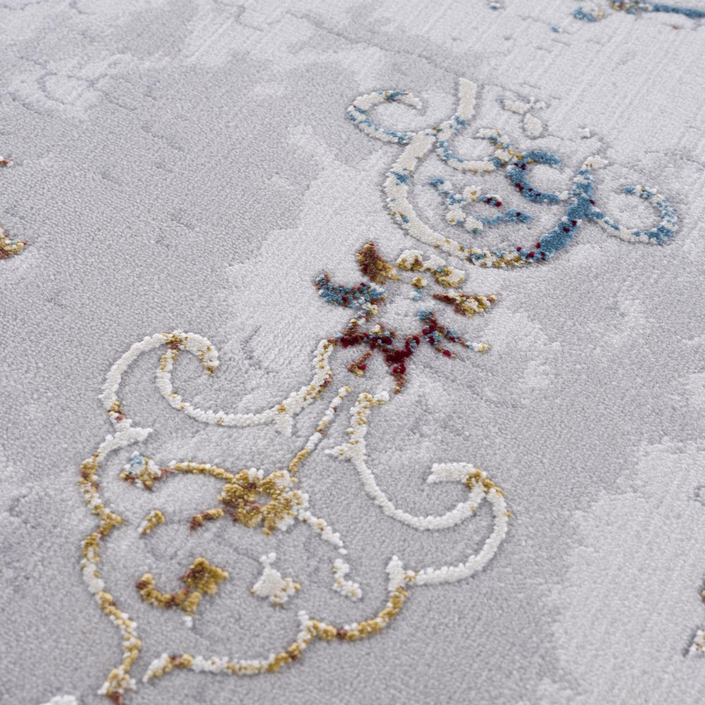 4' X 6' Gray And Beige Distressed Ornate Area Rug