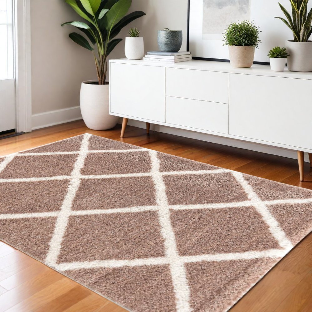 5' X 8' Beige Geometric Area Rug