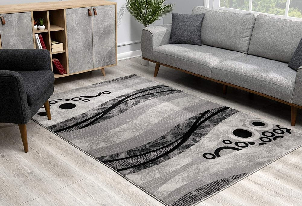 5' X 7' Gray And Black Abstract Area Rug