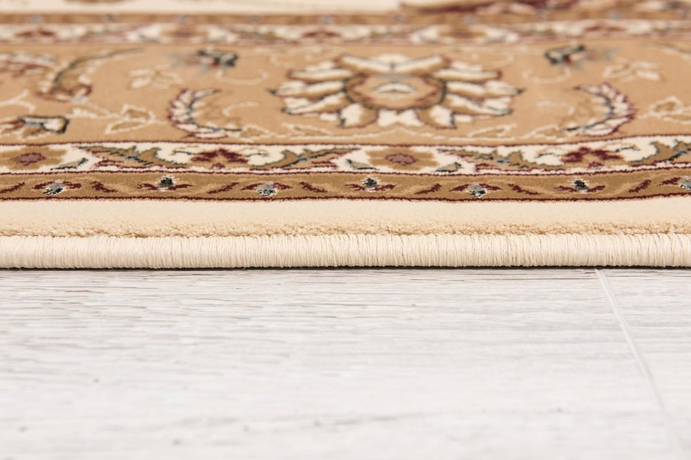 4' X 6' Beige And Ivory Oriental Area Rug