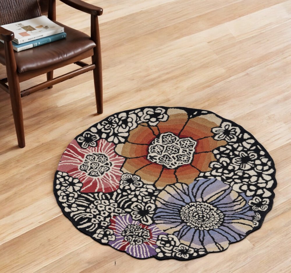 6' Round Red and Black Floral Blossom Area Rug