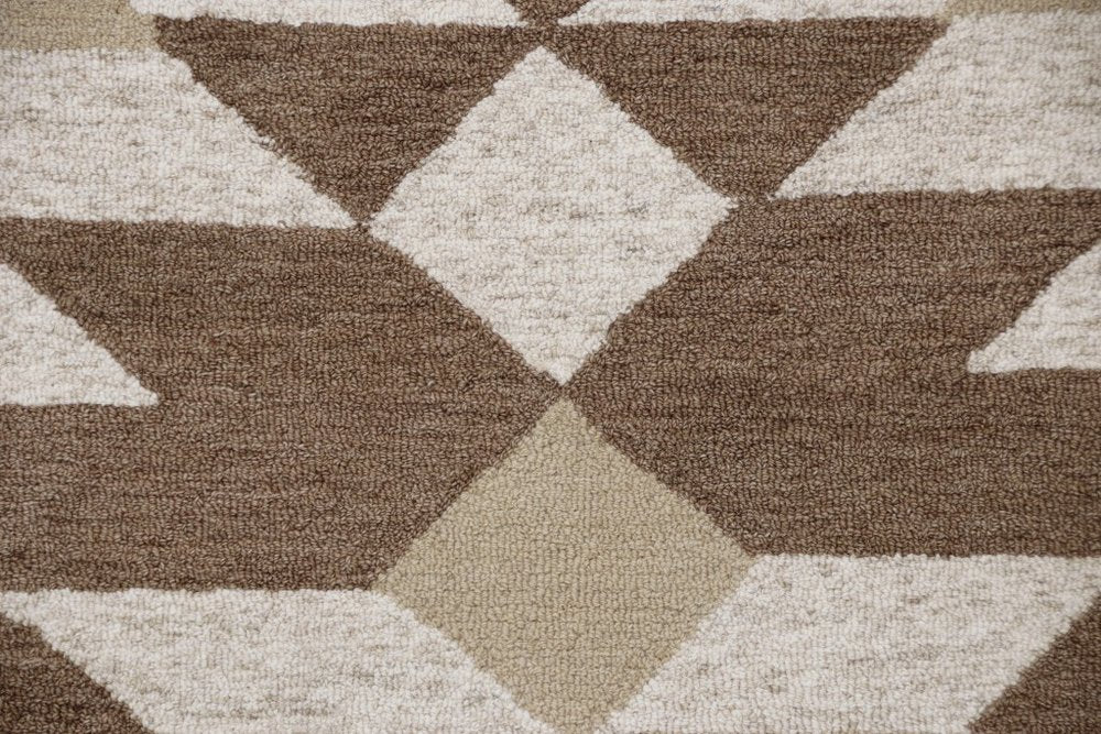 6' Brown And Ivory Round Wool Hand Tufted Area Rug