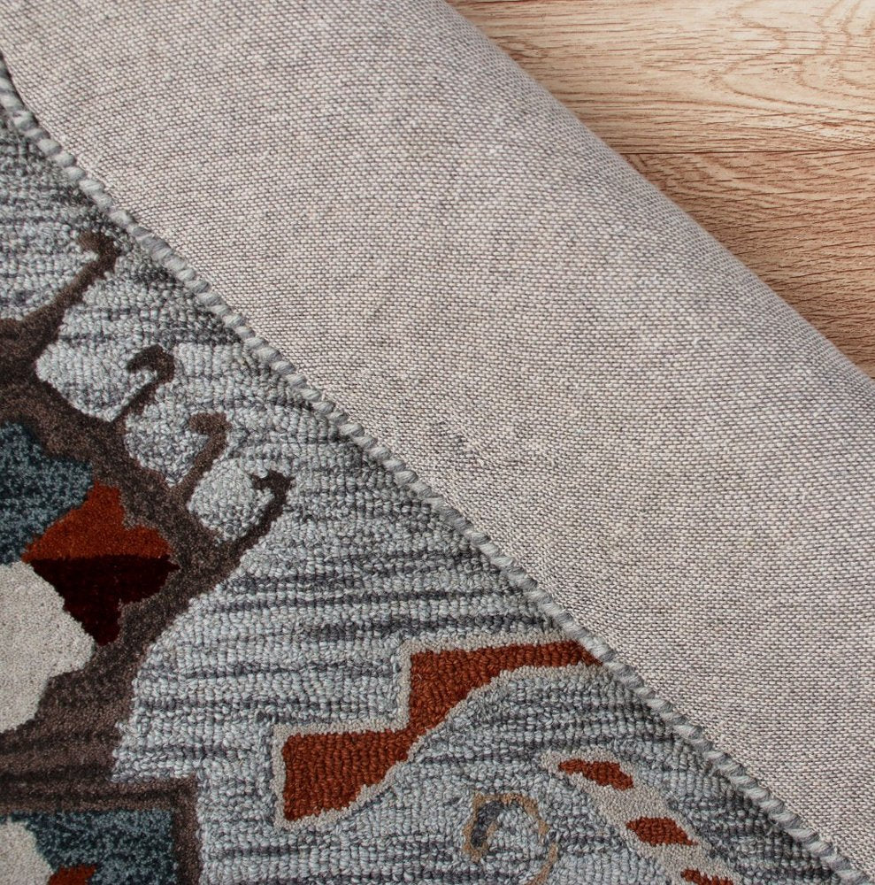 6' Blue And Red Wool Hand Tufted Octagon Rug