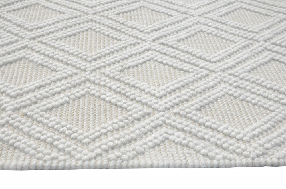 9' X 13' Ivory Diamond Lattice Modern Area Rug