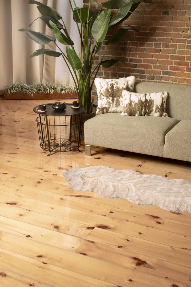 6' Tan Faux Fur Ombre Washable Area Rug