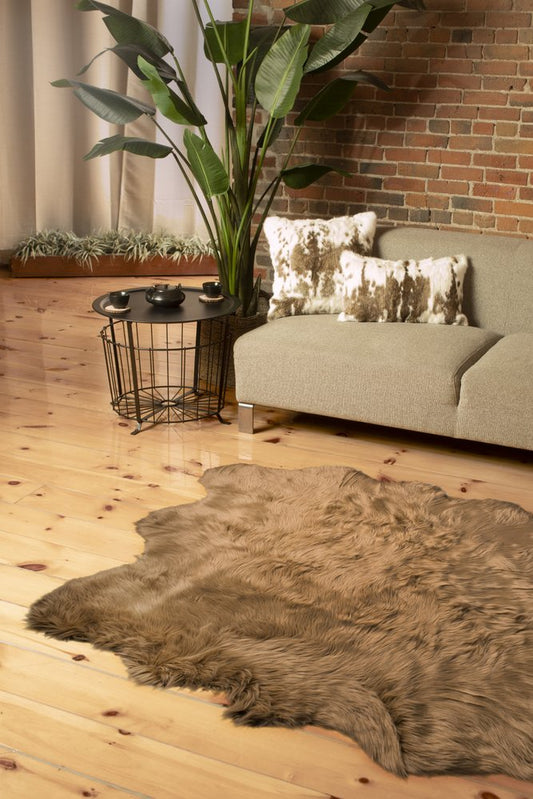 5' X 6' Tan Faux Sheepskin Shag Washable Area Rug
