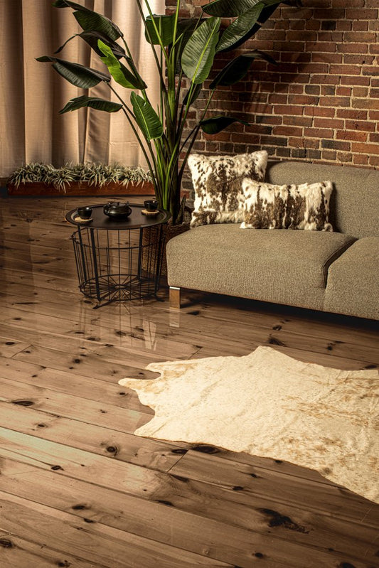 4' X 5' Off White And Silver Faux Cowhide Animal Print Washable Area Rug