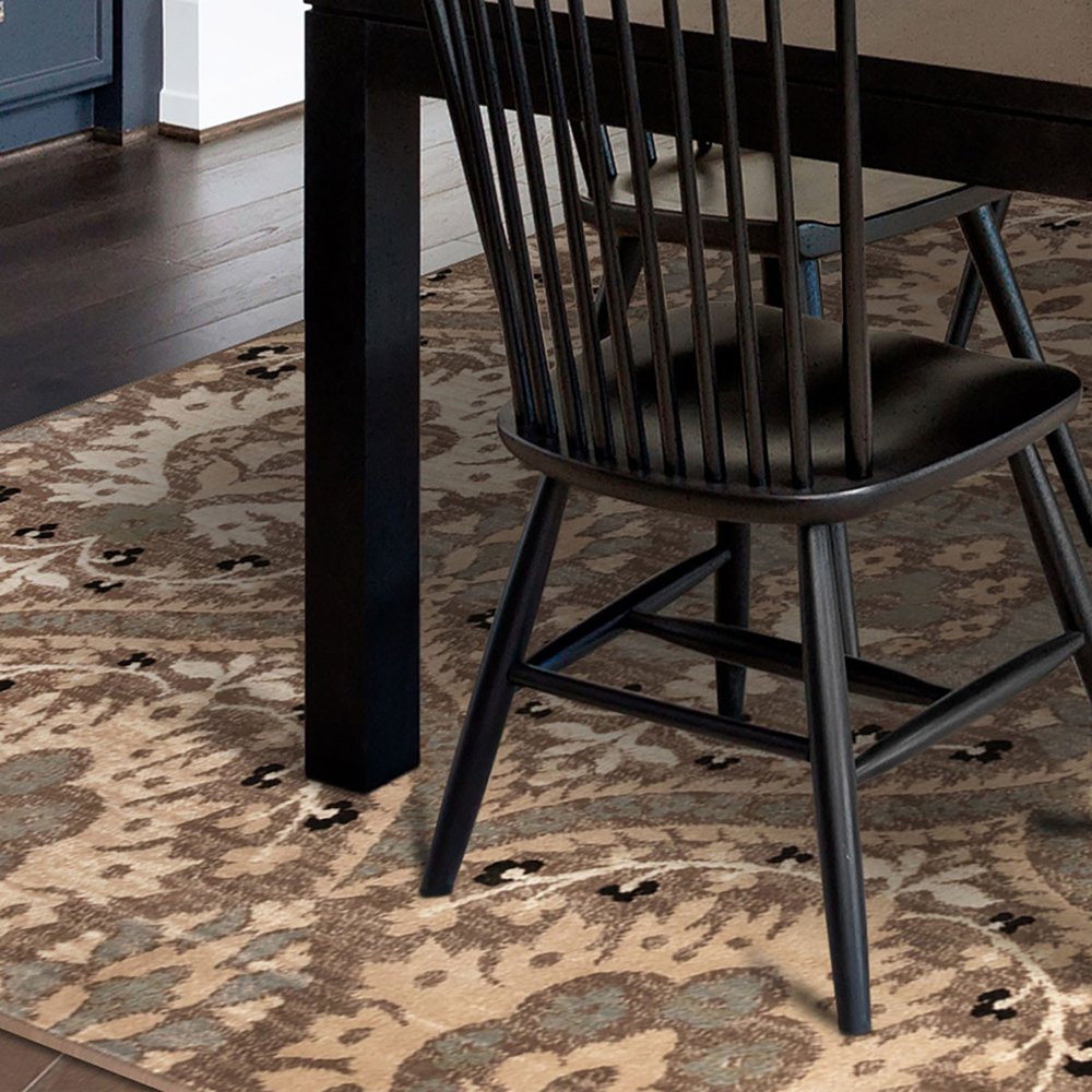 7' X 9' Beige And Ivory Floral Area Rug