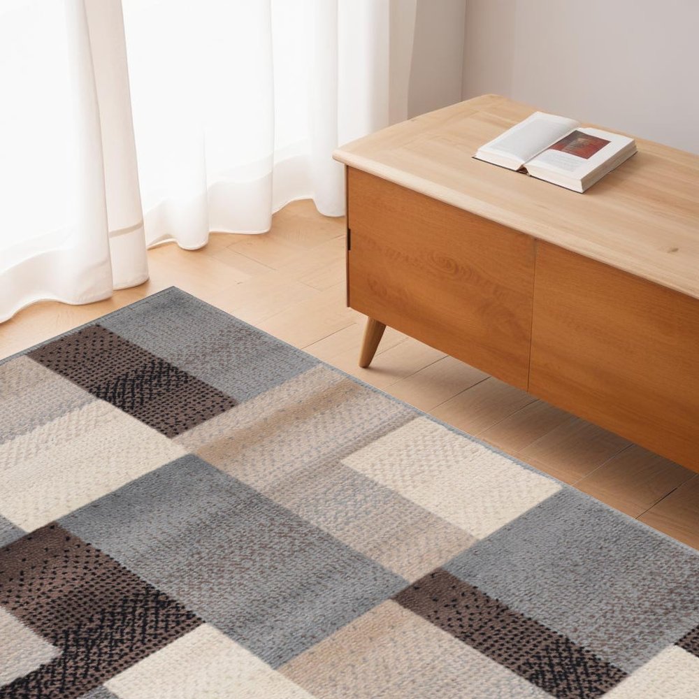 4' X 6' Gray Tan And Brown Patchwork Area Rug