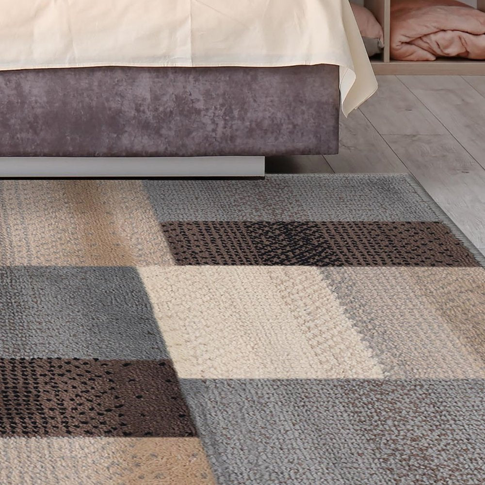 7' X 9' Gray Tan And Brown Patchwork Area Rug