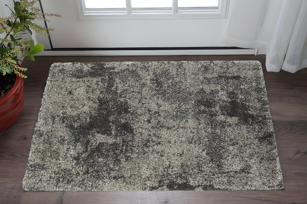 7' X 10' Gray Abstract Shag Power Loom Area Rug