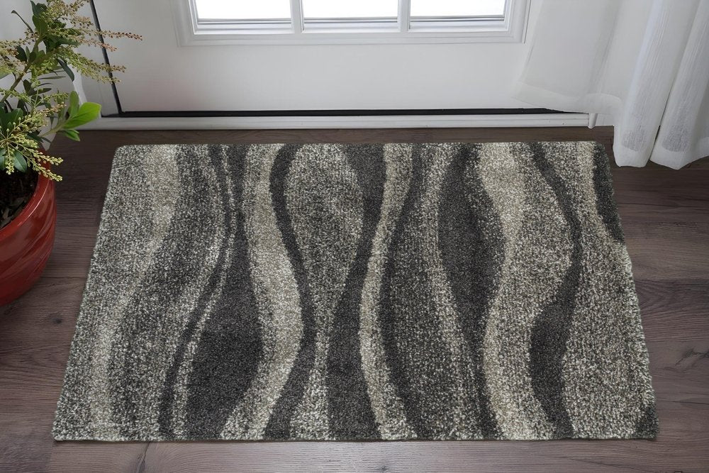 6' X 9' Charcoal Silver And Grey Abstract Shag Power Loom Stain Resistant Area Rug