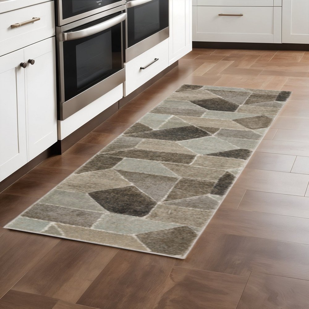 8' X 11' Gray And Ivory Geometric Area Rug