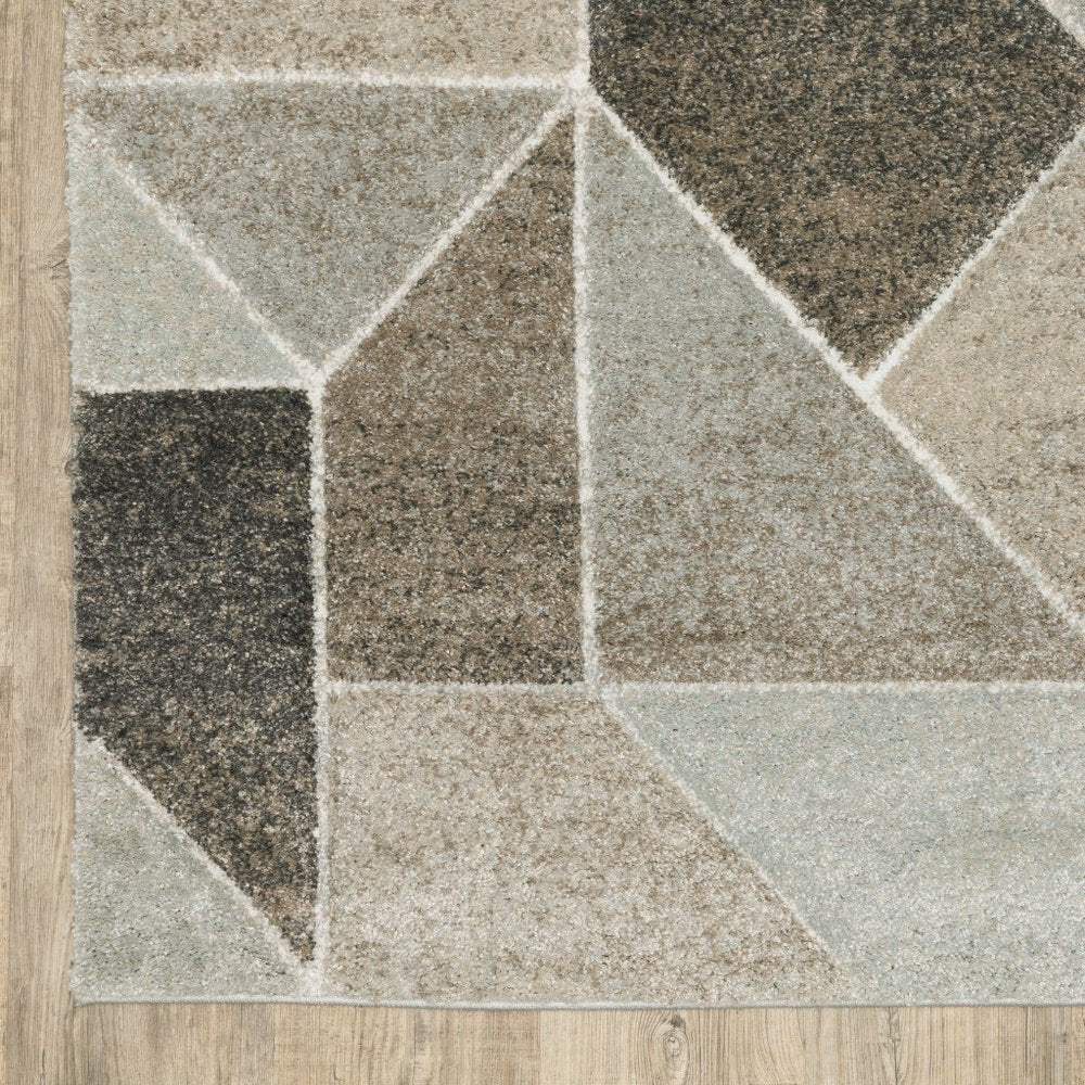 8' X 11' Gray And Ivory Geometric Area Rug