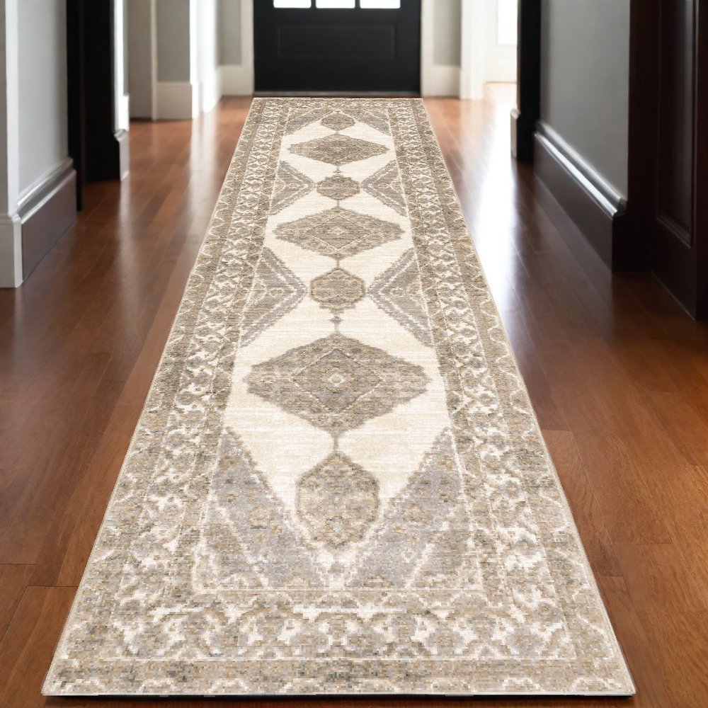 2' X 3' Beige And Ivory Oriental Area Rug
